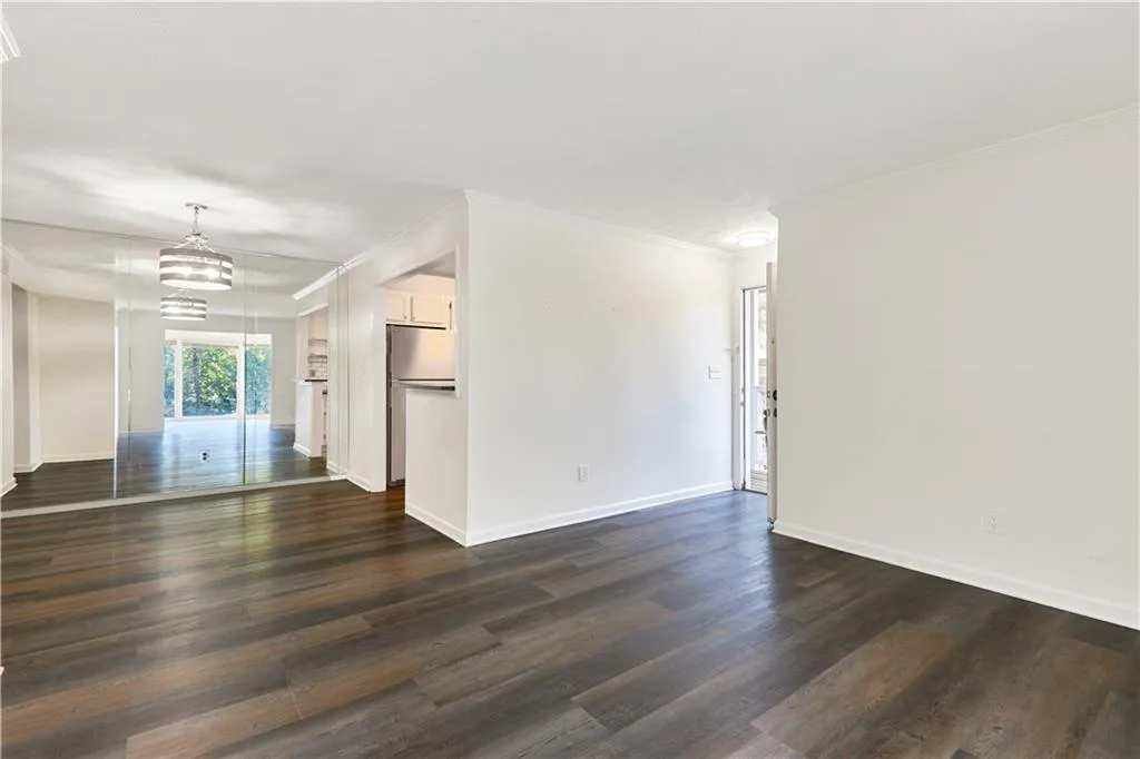 1302 Natchez Trace, Atlanta, Georgia 30350, 2 Bedrooms Bedrooms, ,1 BathroomBathrooms,Residential,Sold,1302 Natchez Trace,7515339