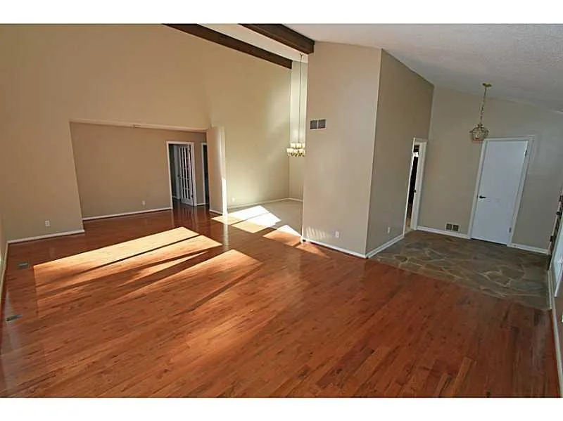 2773 Spalding Drive, Sandy Springs, Georgia 30350, 5 Bedrooms Bedrooms, ,5 BathroomsBathrooms,Residential,Sold,2773 Spalding Drive,5229964