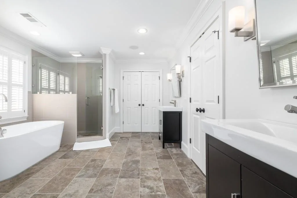 5790 Long Grove Drive, Sandy Springs, Georgia 30328, 5 Bedrooms Bedrooms, ,4 BathroomsBathrooms,Residential,Sold,5790 Long Grove Drive,7173876