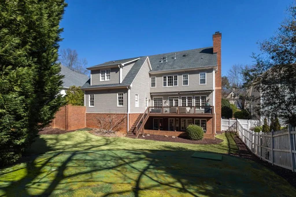 5790 Long Grove Drive, Sandy Springs, Georgia 30328, 5 Bedrooms Bedrooms, ,4 BathroomsBathrooms,Residential,Sold,5790 Long Grove Drive,7173876