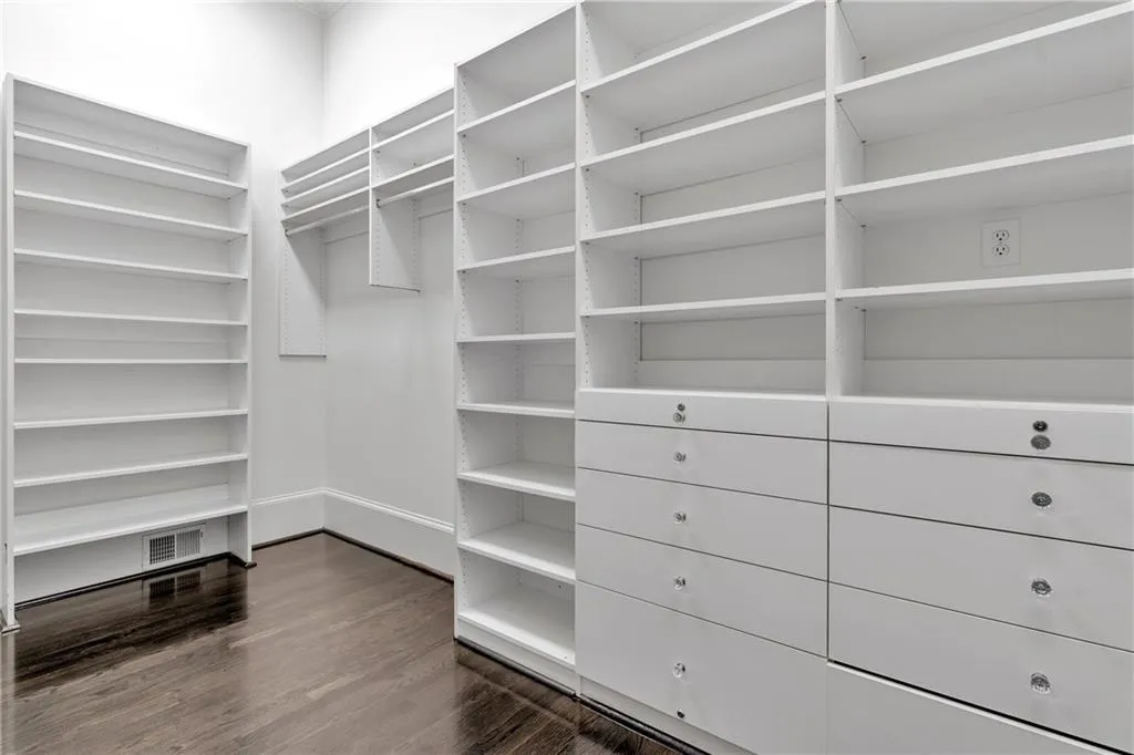 12 Powers Chase Circle, Sandy Springs, Georgia 30327, 8 Bedrooms Bedrooms, ,8 BathroomsBathrooms,Residential,Sold,12 Powers Chase Circle,6982740 12 Powers Chase Circle, Sandy Springs, Georgia 30327, 8 Bedrooms Bedrooms, ,8 BathroomsBathrooms,Residential,Sold,12 Powers Chase Circle,6982740