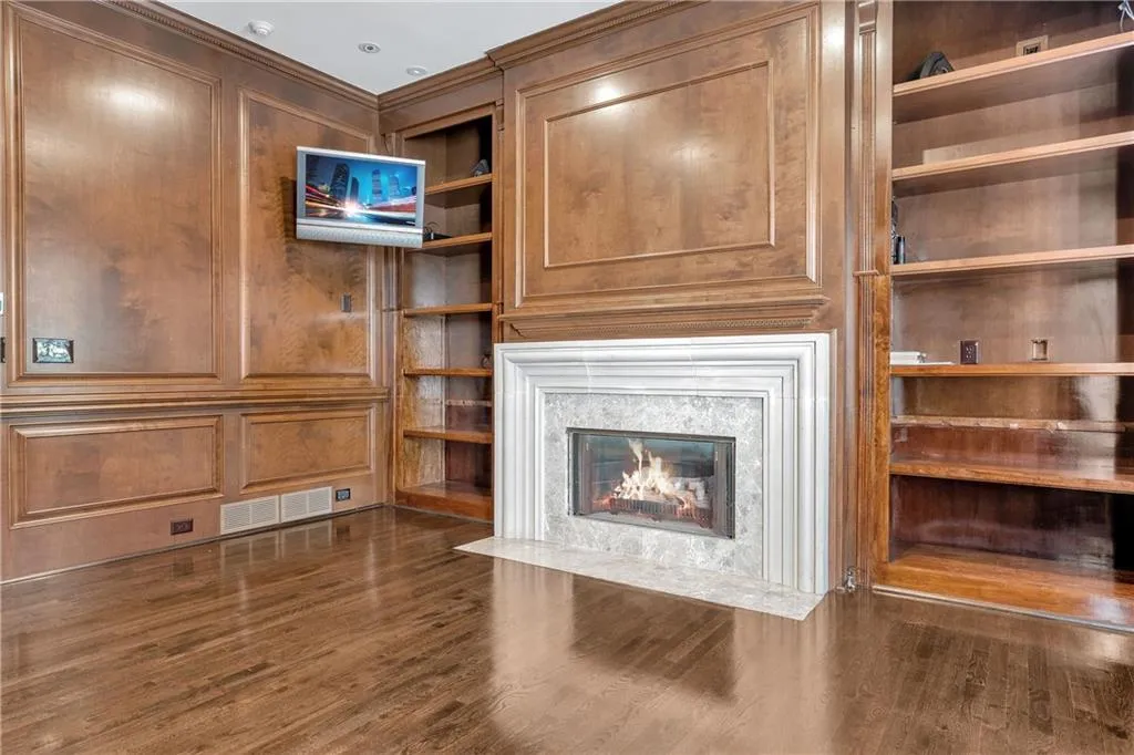 12 Powers Chase Circle, Sandy Springs, Georgia 30327, 8 Bedrooms Bedrooms, ,8 BathroomsBathrooms,Residential,Sold,12 Powers Chase Circle,6982740 12 Powers Chase Circle, Sandy Springs, Georgia 30327, 8 Bedrooms Bedrooms, ,8 BathroomsBathrooms,Residential,Sold,12 Powers Chase Circle,6982740