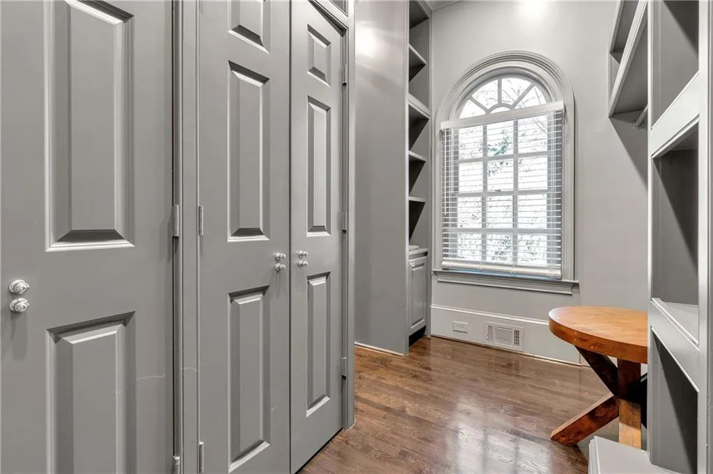 12 Powers Chase Circle, Sandy Springs, Georgia 30327, 8 Bedrooms Bedrooms, ,8 BathroomsBathrooms,Residential,Sold,12 Powers Chase Circle,6982740 12 Powers Chase Circle, Sandy Springs, Georgia 30327, 8 Bedrooms Bedrooms, ,8 BathroomsBathrooms,Residential,Sold,12 Powers Chase Circle,6982740