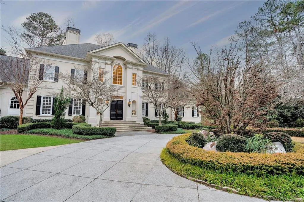 12 Powers Chase Circle, Sandy Springs, Georgia 30327, 8 Bedrooms Bedrooms, ,8 BathroomsBathrooms,Residential,Sold,12 Powers Chase Circle,6982740 12 Powers Chase Circle, Sandy Springs, Georgia 30327, 8 Bedrooms Bedrooms, ,8 BathroomsBathrooms,Residential,Sold,12 Powers Chase Circle,6982740