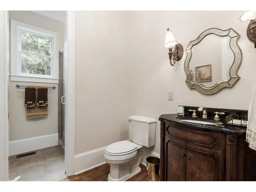 546 Londonberry, Sandy Springs, Georgia 30327, 6 Bedrooms Bedrooms, ,6 BathroomsBathrooms,Residential,Sold,546 Londonberry,6510751