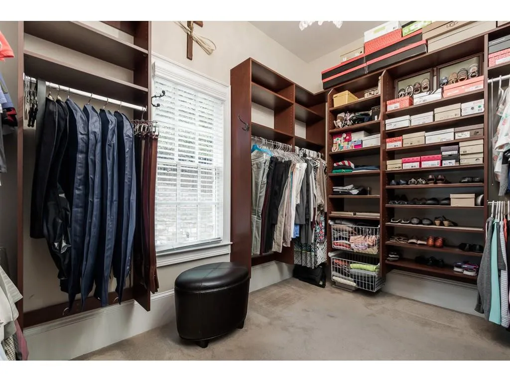 546 Londonberry, Sandy Springs, Georgia 30327, 6 Bedrooms Bedrooms, ,6 BathroomsBathrooms,Residential,Sold,546 Londonberry,6510751