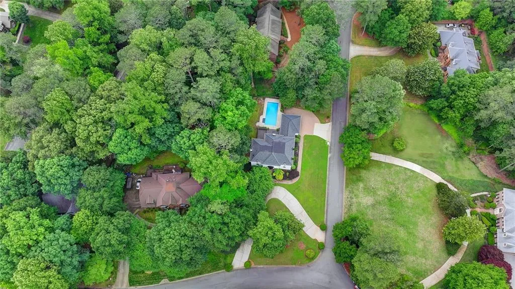 Aerial overview of property's location