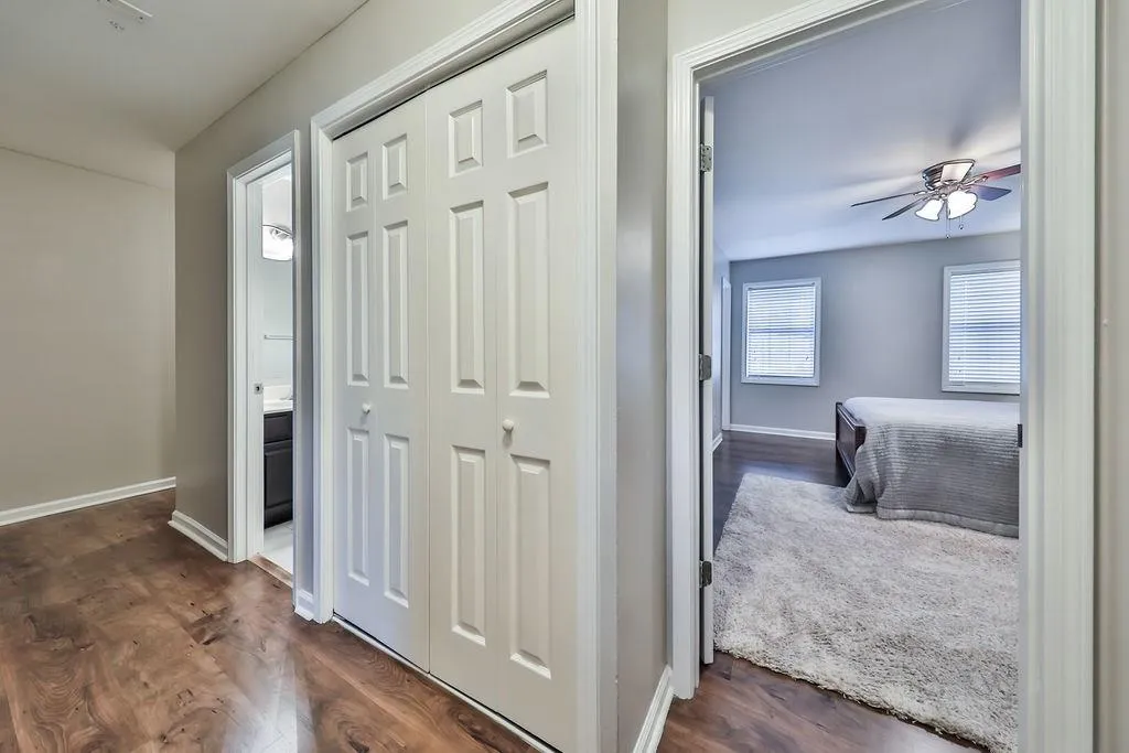 7750 Roswell Road Unit 9e, Atlanta, Georgia 30350, 3 Bedrooms Bedrooms, ,2 BathroomsBathrooms,Residential,Sold,7750 Roswell Road Unit 9e,6108483