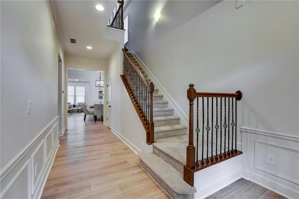 5533 Parkerton Lane, Atlanta, Georgia 30342, 4 Bedrooms Bedrooms, ,3 BathroomsBathrooms,Residential,Sold,5533 Parkerton Lane,6927981
