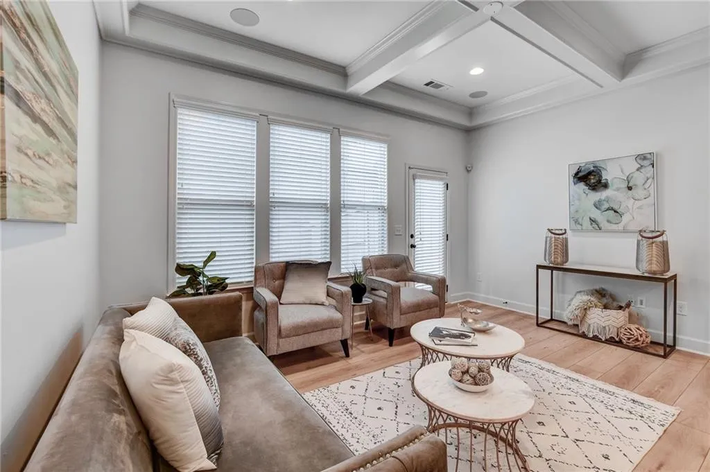 5533 Parkerton Lane, Atlanta, Georgia 30342, 4 Bedrooms Bedrooms, ,3 BathroomsBathrooms,Residential,Sold,5533 Parkerton Lane,6927981