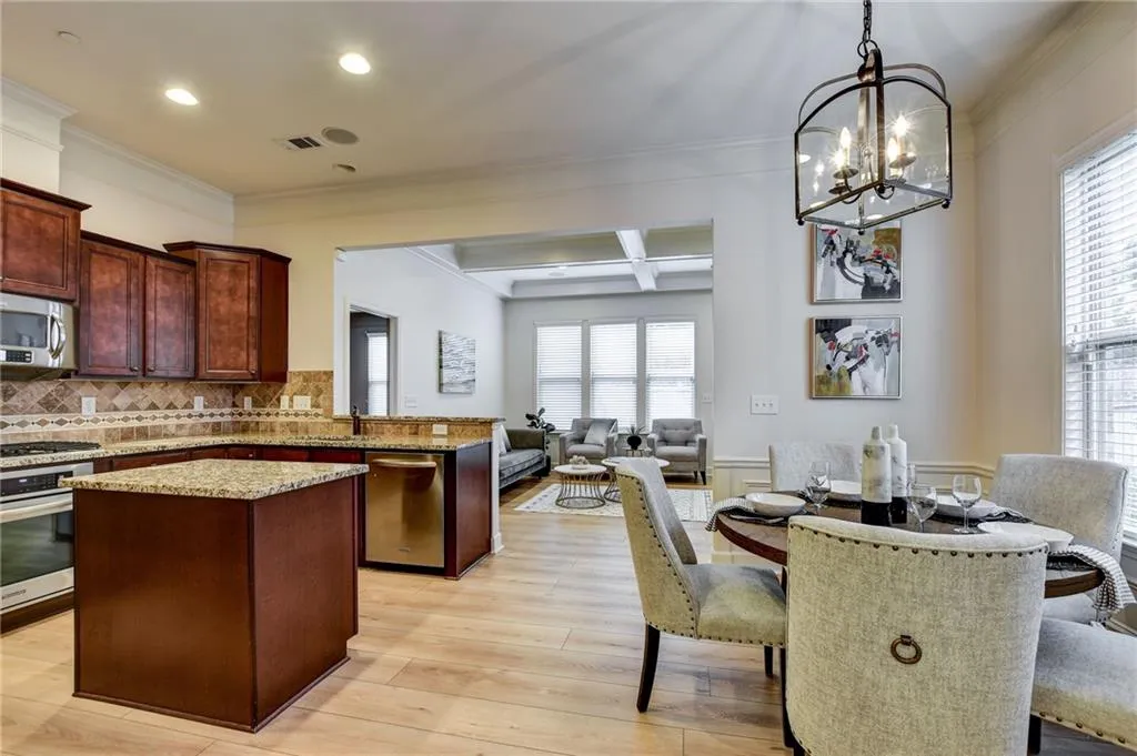 5533 Parkerton Lane, Atlanta, Georgia 30342, 4 Bedrooms Bedrooms, ,3 BathroomsBathrooms,Residential,Sold,5533 Parkerton Lane,6927981