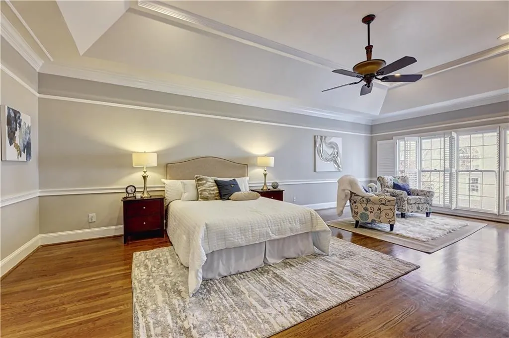 195 Grosvenor Place, Atlanta, Georgia 30328, 5 Bedrooms Bedrooms, ,4 BathroomsBathrooms,Residential,Sold,195 Grosvenor Place,6860962