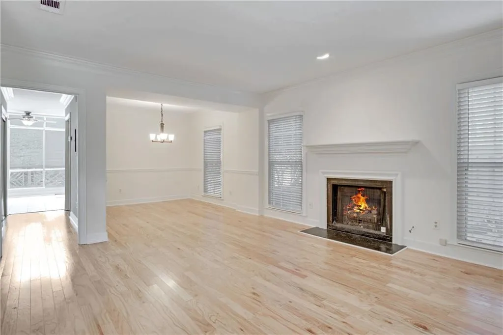 87 Mount Vernon Circle, Atlanta, Georgia 30338, 2 Bedrooms Bedrooms, ,2 BathroomsBathrooms,Residential,Sold,87 Mount Vernon Circle,6525213