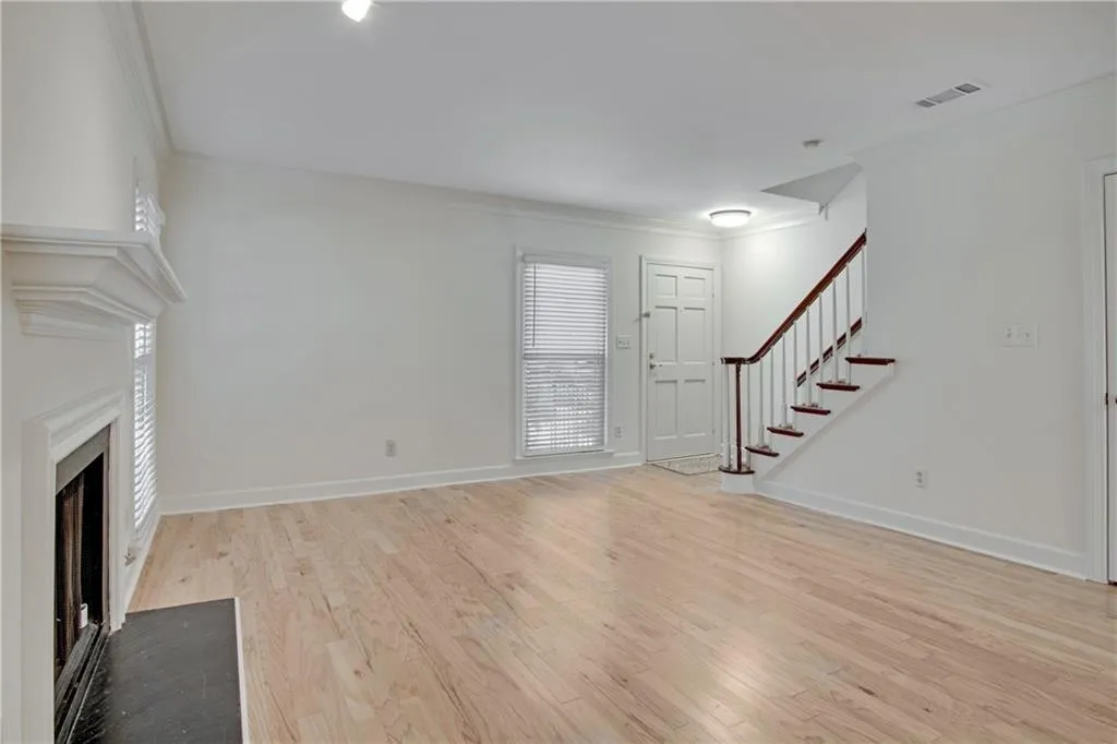 87 Mount Vernon Circle, Atlanta, Georgia 30338, 2 Bedrooms Bedrooms, ,2 BathroomsBathrooms,Residential,Sold,87 Mount Vernon Circle,6525213
