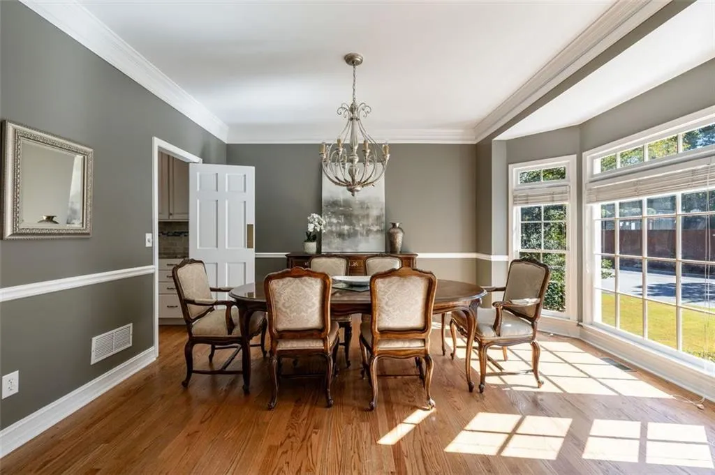 201 Spalding Gates Drive, Atlanta, Georgia 30328, 3 Bedrooms Bedrooms, ,3 BathroomsBathrooms,Residential,Sold,201 Spalding Gates Drive,7475702