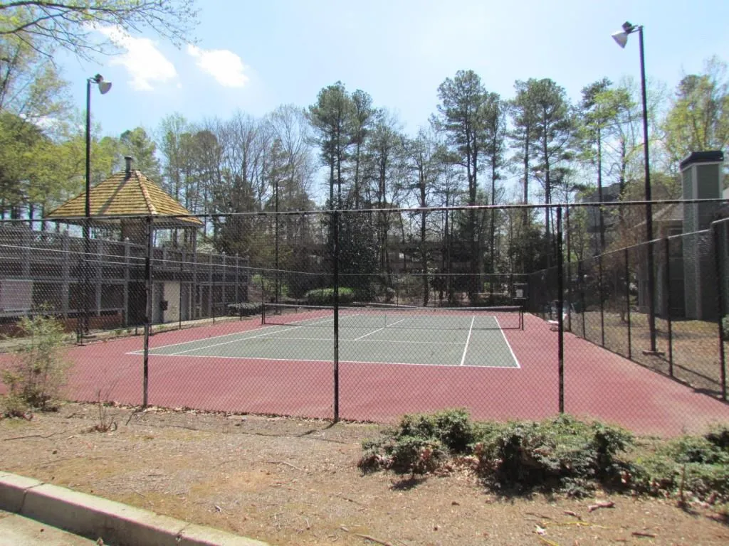 808 Abingdon Way Unit 808, Sandy Springs, Georgia 30328, 1 Bedroom Bedrooms, ,1 BathroomBathrooms,Residential,Sold,808 Abingdon Way Unit 808,5825683