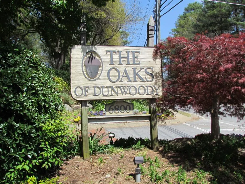 808 Abingdon Way Unit 808, Sandy Springs, Georgia 30328, 1 Bedroom Bedrooms, ,1 BathroomBathrooms,Residential,Sold,808 Abingdon Way Unit 808,5825683