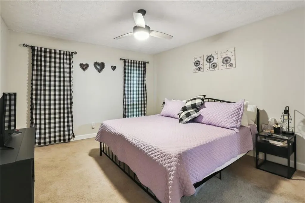 5149 Roswell Road Unit 5, Atlanta, Georgia 30342, 2 Bedrooms Bedrooms, ,2 BathroomsBathrooms,Residential,Sold,5149 Roswell Road Unit 5,7386666