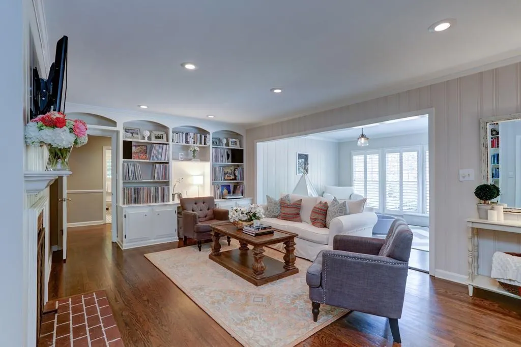 5618 Sherrell Drive, Atlanta, Georgia 30342, 3 Bedrooms Bedrooms, ,2 BathroomsBathrooms,Residential,Sold,5618 Sherrell Drive,6625720