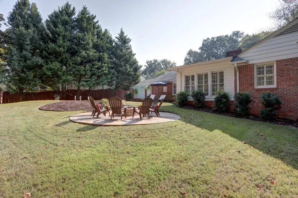 5618 Sherrell Drive, Atlanta, Georgia 30342, 3 Bedrooms Bedrooms, ,2 BathroomsBathrooms,Residential,Sold,5618 Sherrell Drive,6625720