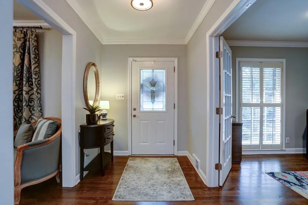 5618 Sherrell Drive, Atlanta, Georgia 30342, 3 Bedrooms Bedrooms, ,2 BathroomsBathrooms,Residential,Sold,5618 Sherrell Drive,6625720