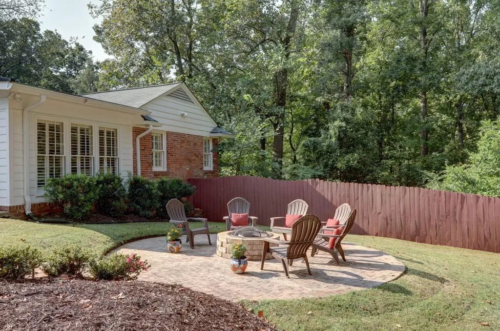 5618 Sherrell Drive, Atlanta, Georgia 30342, 3 Bedrooms Bedrooms, ,2 BathroomsBathrooms,Residential,Sold,5618 Sherrell Drive,6625720