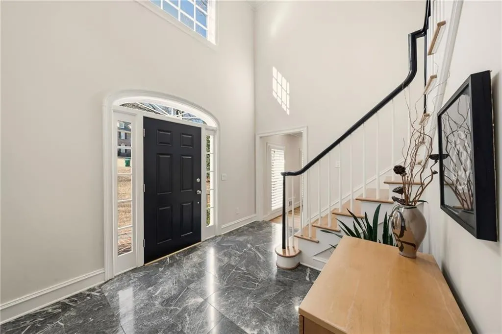 3877 Downing Lane Ne, Brookhaven, Georgia 30319, 5 Bedrooms Bedrooms, 0 ,3 BathroomsBathrooms,Residential,Sold,3877 Downing Lane Ne,7718173