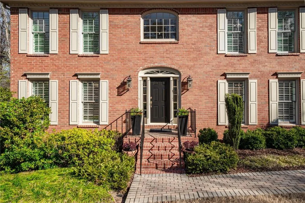 3877 Downing Lane Ne, Brookhaven, Georgia 30319, 5 Bedrooms Bedrooms, 0 ,3 BathroomsBathrooms,Residential,Sold,3877 Downing Lane Ne,7718173