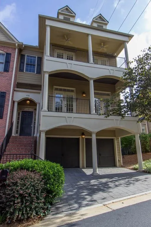 226 Meeting Lane Unit 45, Atlanta, Georgia 30342, 4 Bedrooms Bedrooms, ,3 BathroomsBathrooms,Residential,Sold,226 Meeting Lane Unit 45,5732641