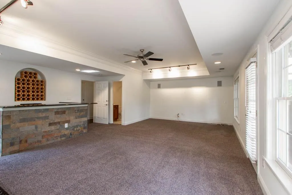 226 Meeting Lane Unit 45, Atlanta, Georgia 30342, 4 Bedrooms Bedrooms, ,3 BathroomsBathrooms,Residential,Sold,226 Meeting Lane Unit 45,5732641
