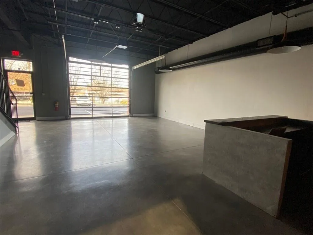 1422 Woodmont Lane Nw Unit 3, Atlanta, Georgia 30318, ,Commercial Sale,For Sale,1422 Woodmont Lane Nw Unit 3,7663550