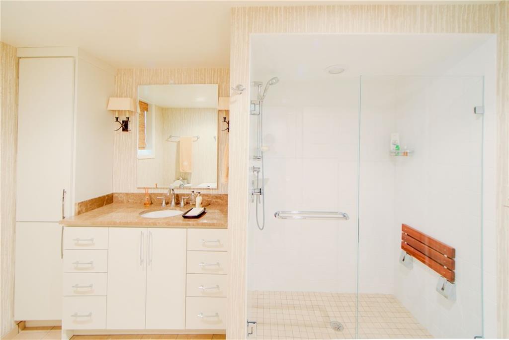 5535 Mount Vernon Parkway, Sandy Springs, Georgia 30327, 5 Bedrooms Bedrooms, ,5 BathroomsBathrooms,Residential,Sold,5535 Mount Vernon Parkway,7274893