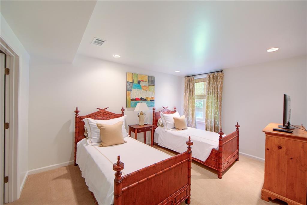 5535 Mount Vernon Parkway, Sandy Springs, Georgia 30327, 5 Bedrooms Bedrooms, ,5 BathroomsBathrooms,Residential,Sold,5535 Mount Vernon Parkway,7274893