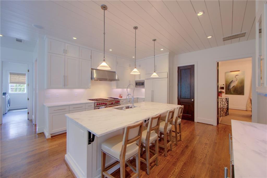 5535 Mount Vernon Parkway, Sandy Springs, Georgia 30327, 5 Bedrooms Bedrooms, ,5 BathroomsBathrooms,Residential,Sold,5535 Mount Vernon Parkway,7274893