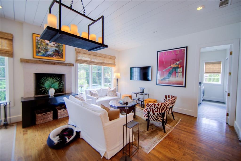 5535 Mount Vernon Parkway, Sandy Springs, Georgia 30327, 5 Bedrooms Bedrooms, ,5 BathroomsBathrooms,Residential,Sold,5535 Mount Vernon Parkway,7274893