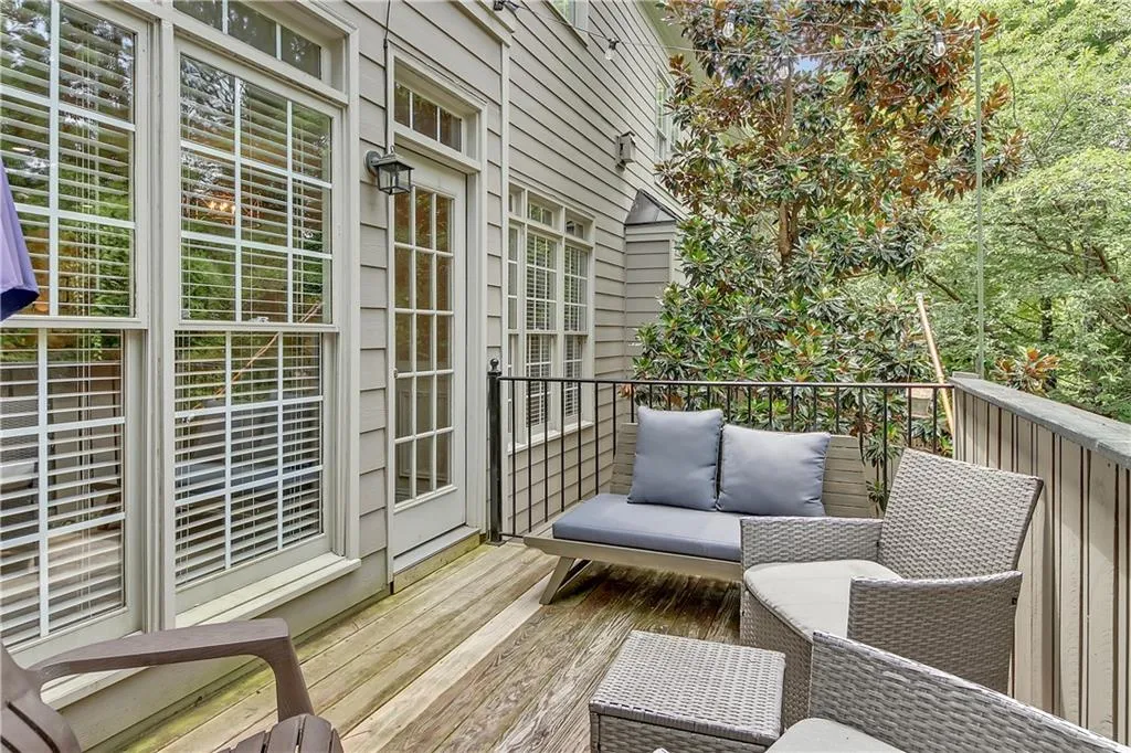 190 Meeting Lane Unit 36, Atlanta, Georgia 30342, 4 Bedrooms Bedrooms, ,4 BathroomsBathrooms,Residential,Sold,190 Meeting Lane Unit 36,7425478