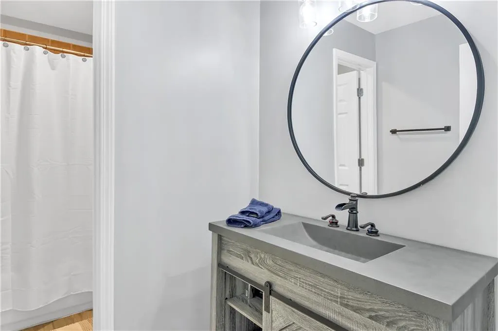 190 Meeting Lane Unit 36, Atlanta, Georgia 30342, 4 Bedrooms Bedrooms, ,4 BathroomsBathrooms,Residential,Sold,190 Meeting Lane Unit 36,7425478