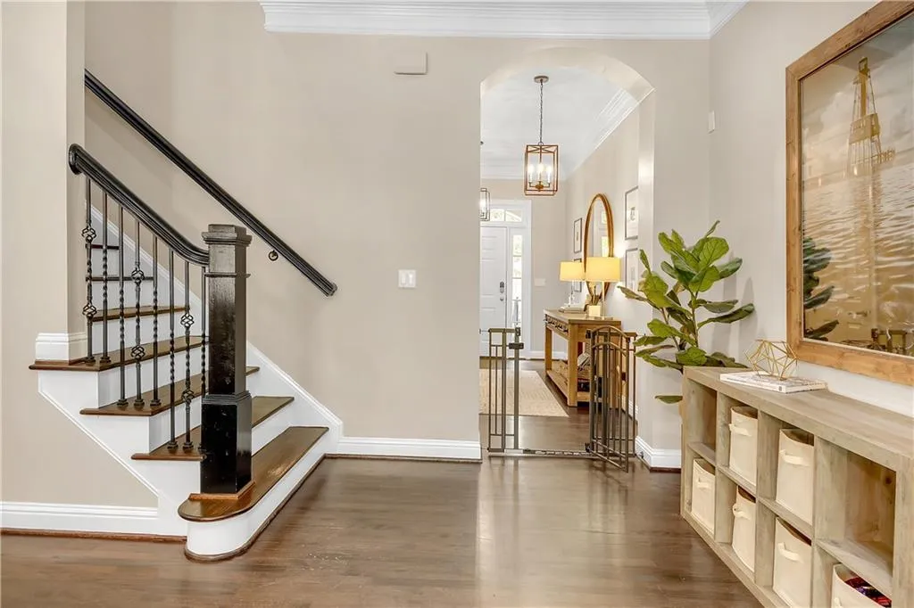 190 Meeting Lane Unit 36, Atlanta, Georgia 30342, 4 Bedrooms Bedrooms, ,4 BathroomsBathrooms,Residential,Sold,190 Meeting Lane Unit 36,7425478