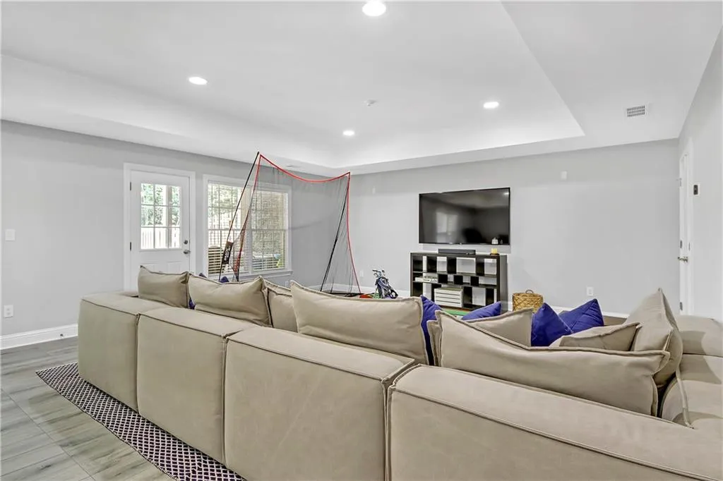 190 Meeting Lane Unit 36, Atlanta, Georgia 30342, 4 Bedrooms Bedrooms, ,4 BathroomsBathrooms,Residential,Sold,190 Meeting Lane Unit 36,7425478