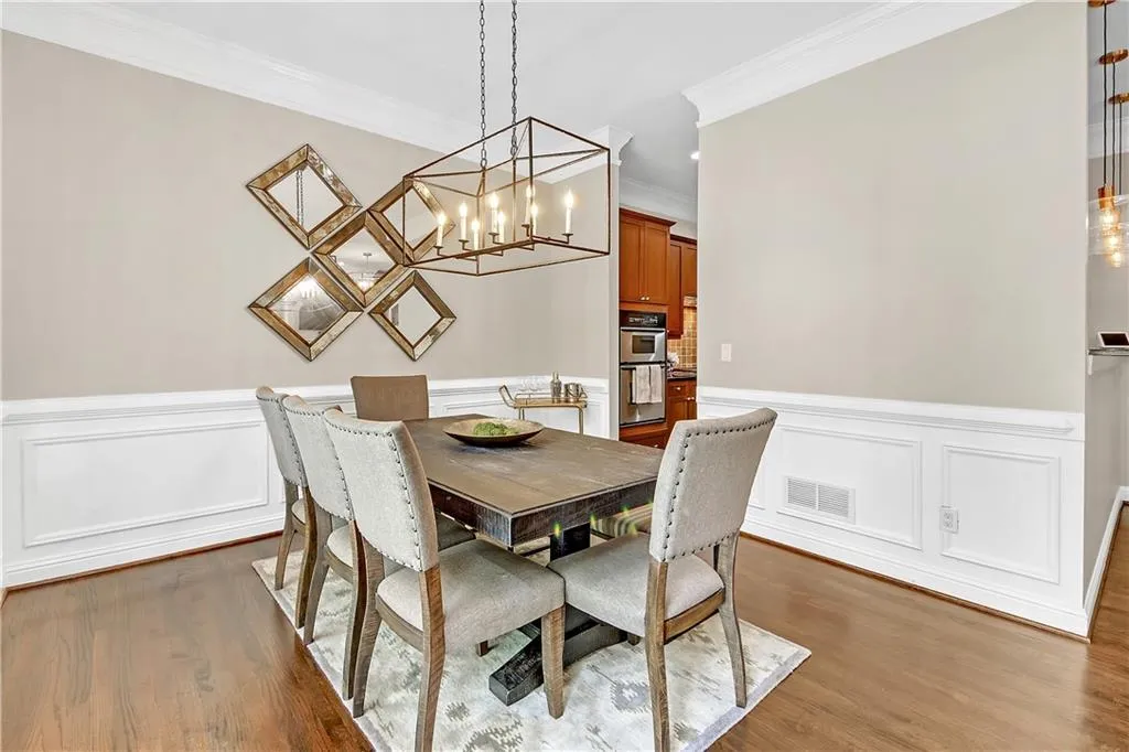 190 Meeting Lane Unit 36, Atlanta, Georgia 30342, 4 Bedrooms Bedrooms, ,4 BathroomsBathrooms,Residential,Sold,190 Meeting Lane Unit 36,7425478