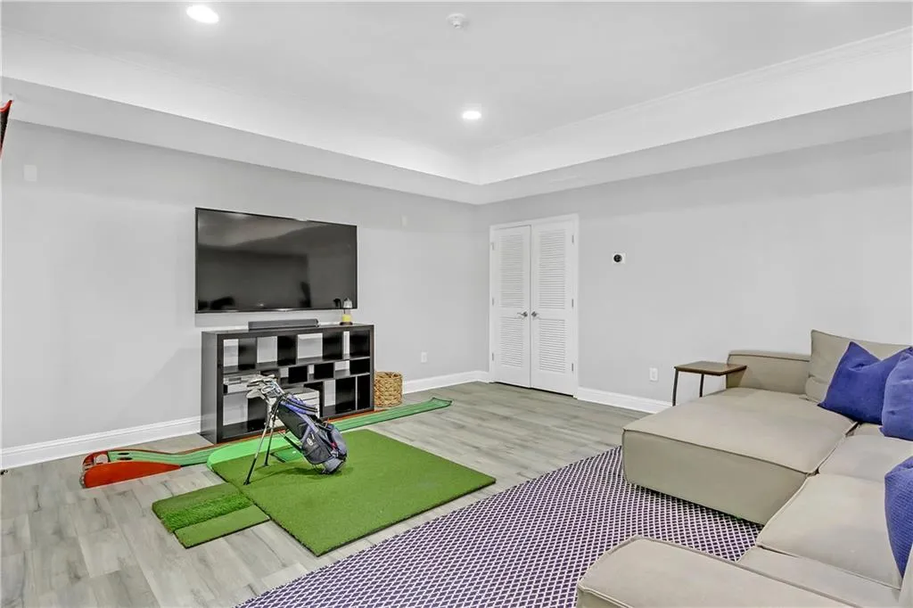 190 Meeting Lane Unit 36, Atlanta, Georgia 30342, 4 Bedrooms Bedrooms, ,4 BathroomsBathrooms,Residential,Sold,190 Meeting Lane Unit 36,7425478