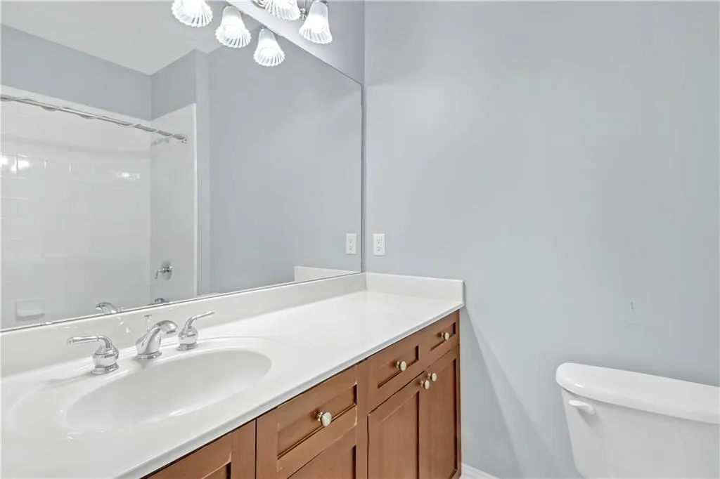 190 Meeting Lane Unit 36, Atlanta, Georgia 30342, 4 Bedrooms Bedrooms, ,4 BathroomsBathrooms,Residential,Sold,190 Meeting Lane Unit 36,7425478