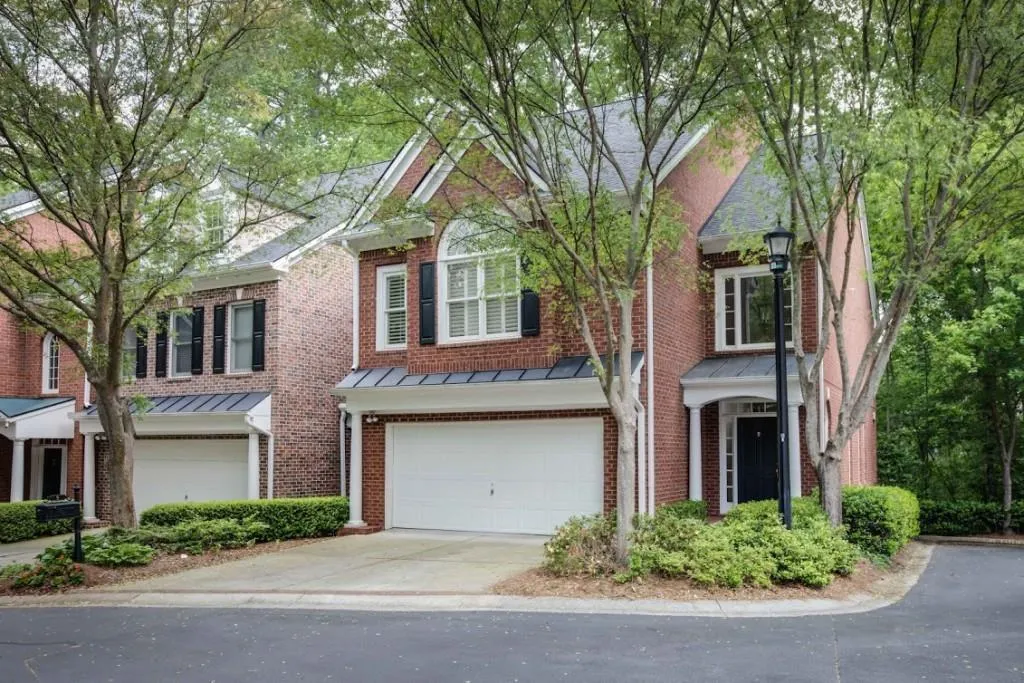 9 Carrington Way, Atlanta, Georgia 30328, 3 Bedrooms Bedrooms, ,3 BathroomsBathrooms,Residential,Sold,9 Carrington Way,5841970
