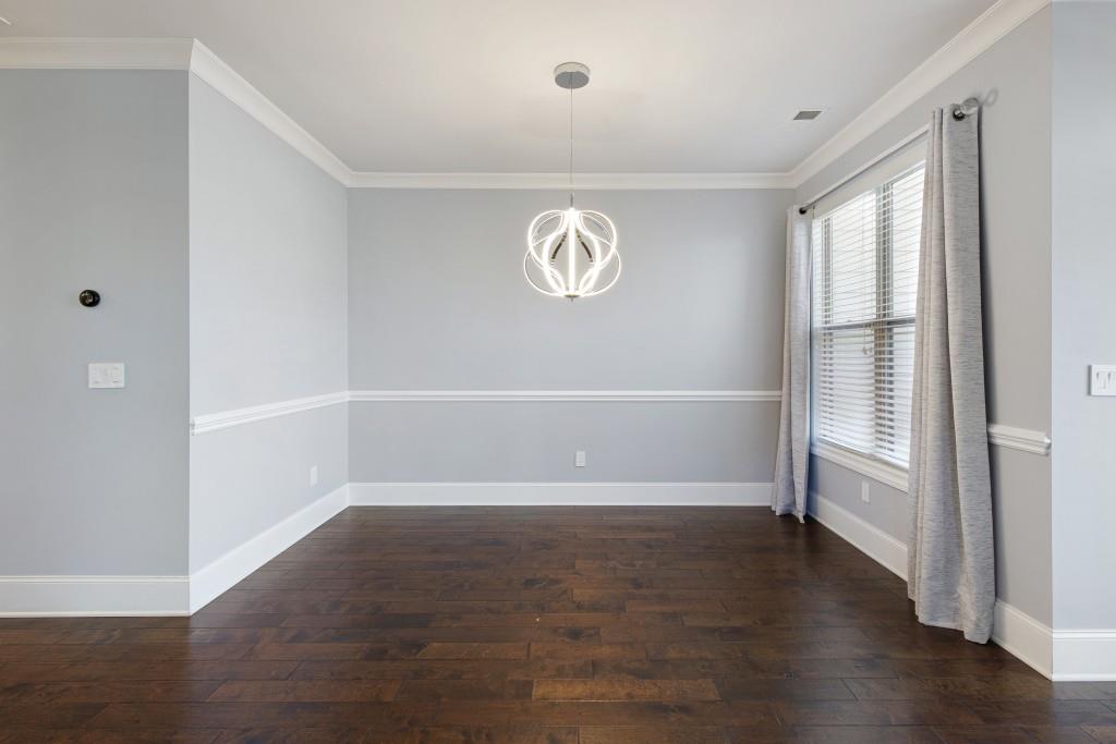 7700 Glisten Avenue, Sandy Springs, Georgia 30328, 4 Bedrooms Bedrooms, ,3 BathroomsBathrooms,Residential,Sold,7700 Glisten Avenue,7336311