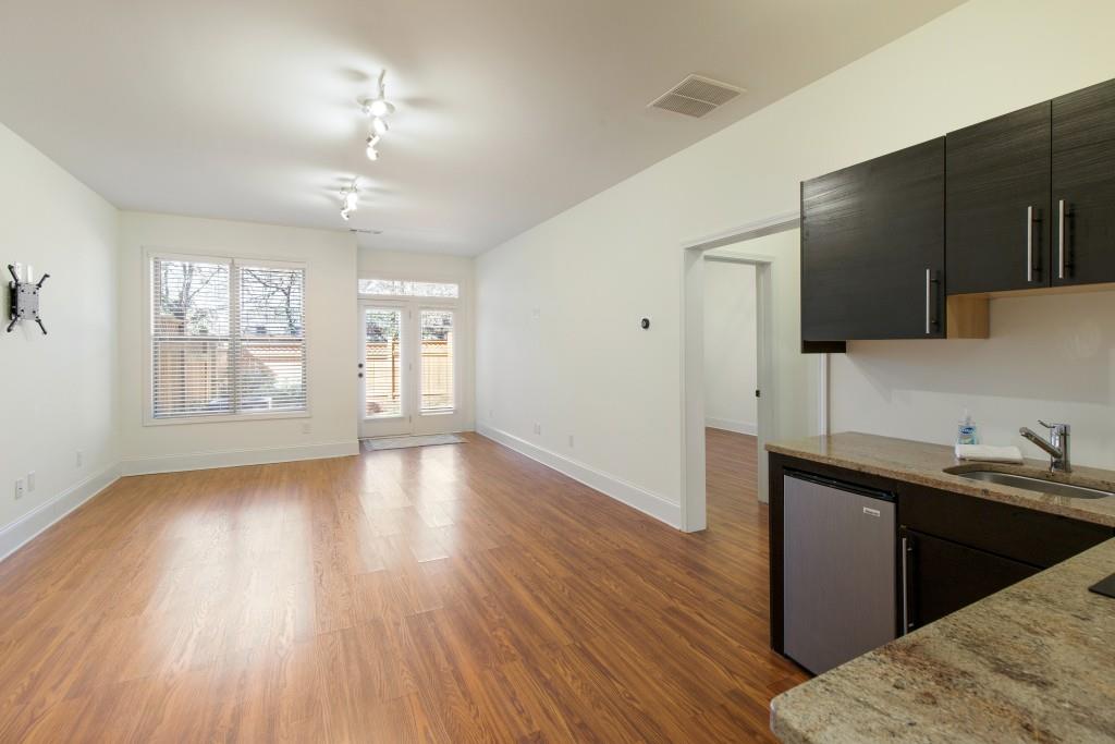 7700 Glisten Avenue, Sandy Springs, Georgia 30328, 4 Bedrooms Bedrooms, ,3 BathroomsBathrooms,Residential,Sold,7700 Glisten Avenue,7336311