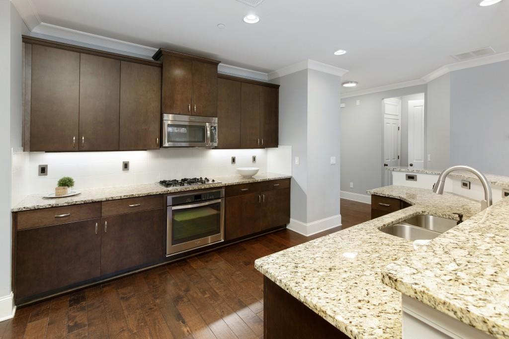 7700 Glisten Avenue, Sandy Springs, Georgia 30328, 4 Bedrooms Bedrooms, ,3 BathroomsBathrooms,Residential,Sold,7700 Glisten Avenue,7336311