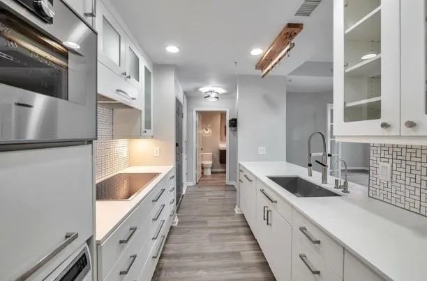 1074 Peachtree Walk Ne Unit B504, Atlanta, Georgia 30309, 2 Bedrooms Bedrooms, ,2 BathroomsBathrooms,Residential,For Sale,1074 Peachtree Walk Ne Unit B504,7631545