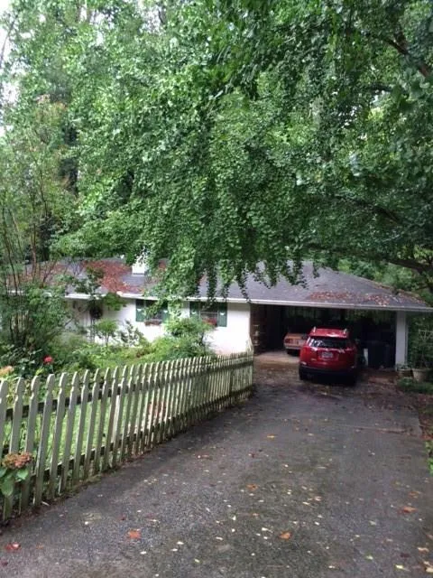 527 Pine Haven Lane, Sandy Springs, Georgia 30342, ,Residential,Sold,527 Pine Haven Lane,5741629