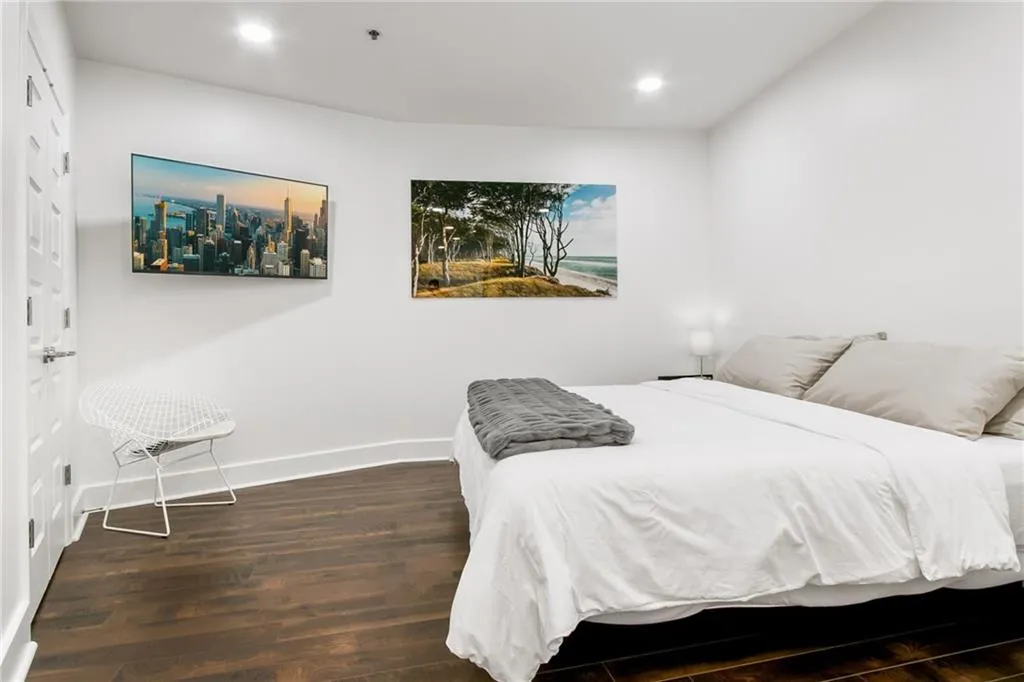 1080 Peachtree Street Ne Unit 2907, Atlanta, Georgia 30309, 1 Bedroom Bedrooms, ,1 BathroomBathrooms,Residential,For Sale,1080 Peachtree Street Ne Unit 2907,7645817