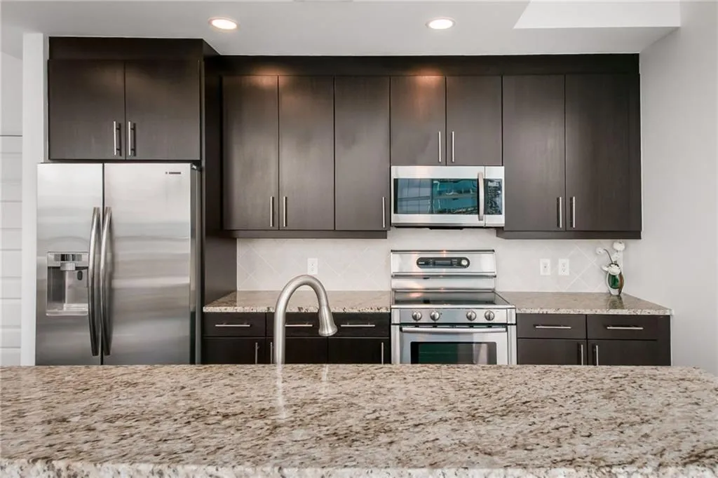 1080 Peachtree Street Ne Unit 2907, Atlanta, Georgia 30309, 1 Bedroom Bedrooms, ,1 BathroomBathrooms,Residential,For Sale,1080 Peachtree Street Ne Unit 2907,7645817
